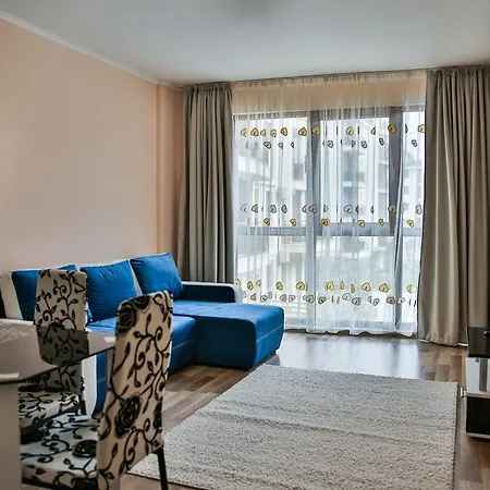 Al Rial Beach Apartments Shkorpilovtsi Exterior photo